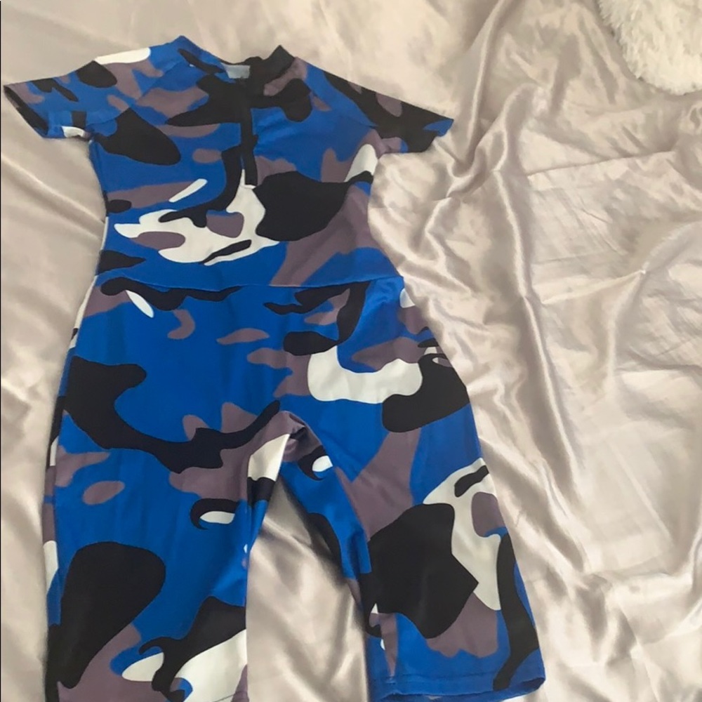 Romper/jumpsuits